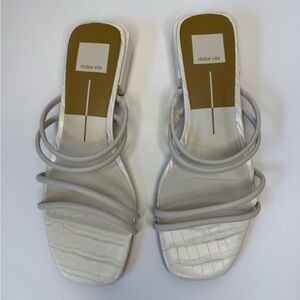 Dolce Vita Haize Heeled Cream Strappy Women's Sandals Size 8.5